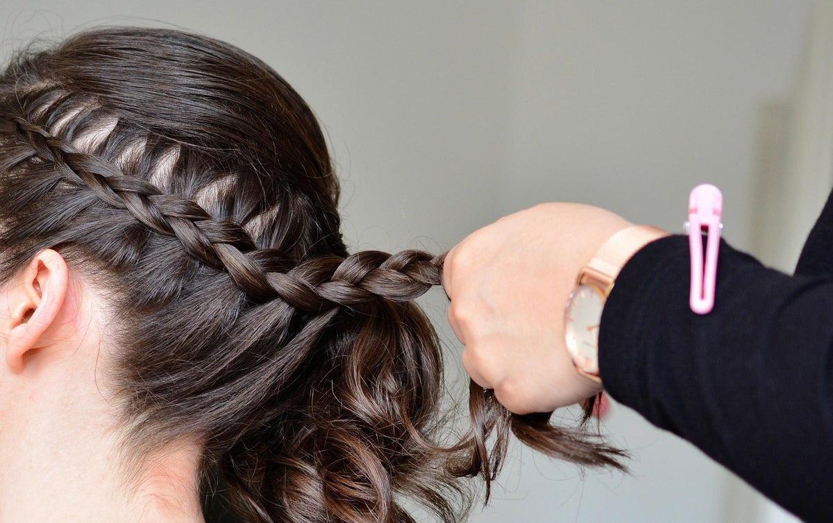 Hair weaves in different textures and lengths for stylish hair extensions