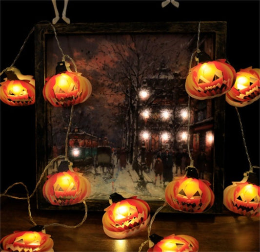 Halloween string lights with pumpkin LED decorations